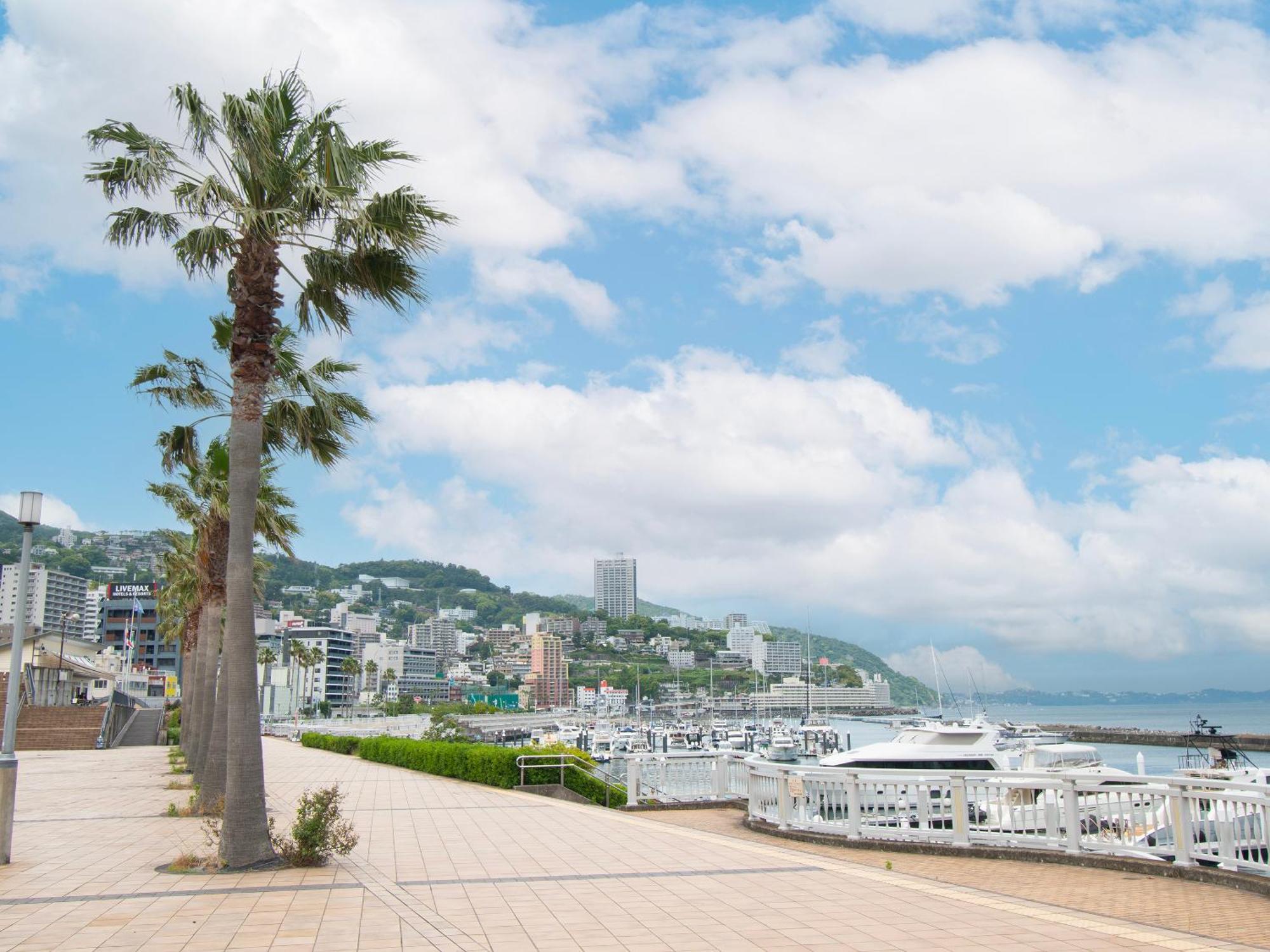 Rakuten Stay Atami Экстерьер фото